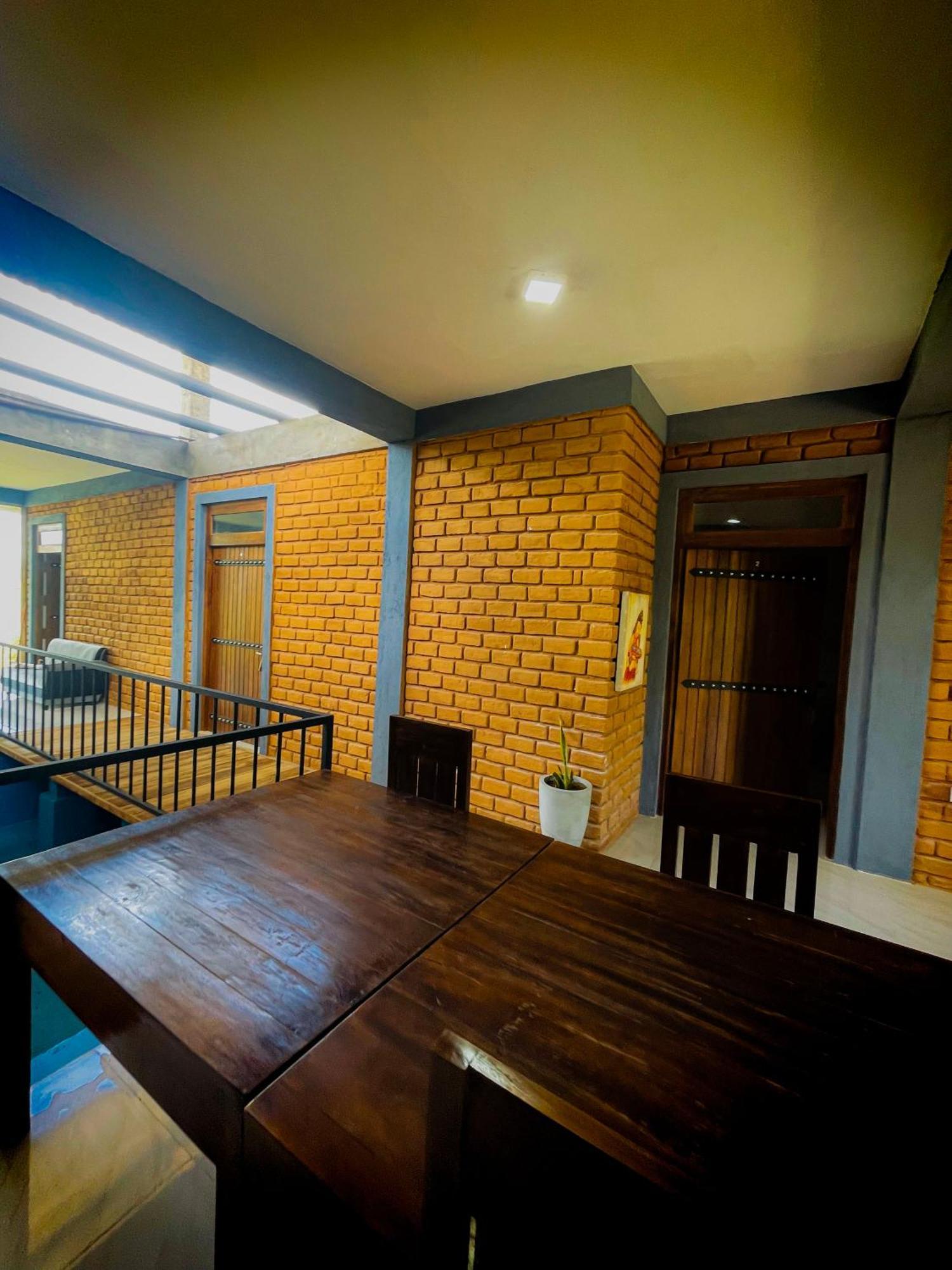 The Lotus Villa Сигирия Экстерьер фото